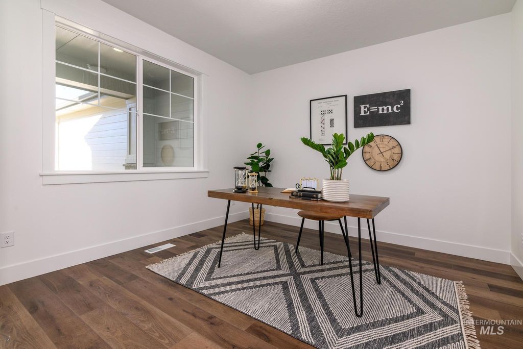 Photo of 4725 E Pondera Dr, Nampa, ID 83687 (MLS # 98965179)