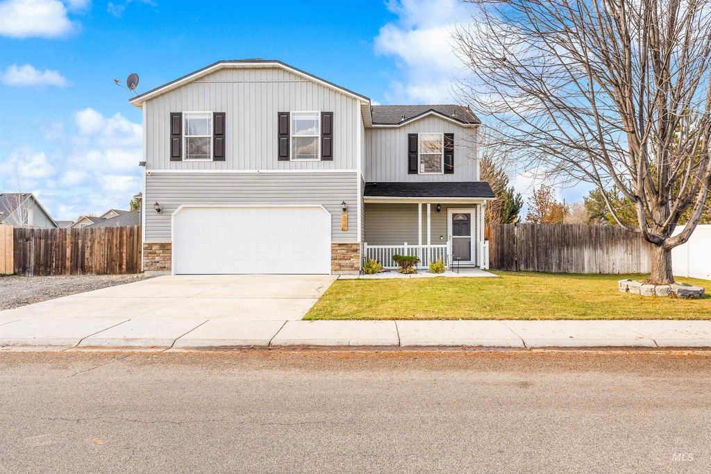 Photo of 837 S Jake Avenue, Kuna, ID 83634 (MLS # 98968216)