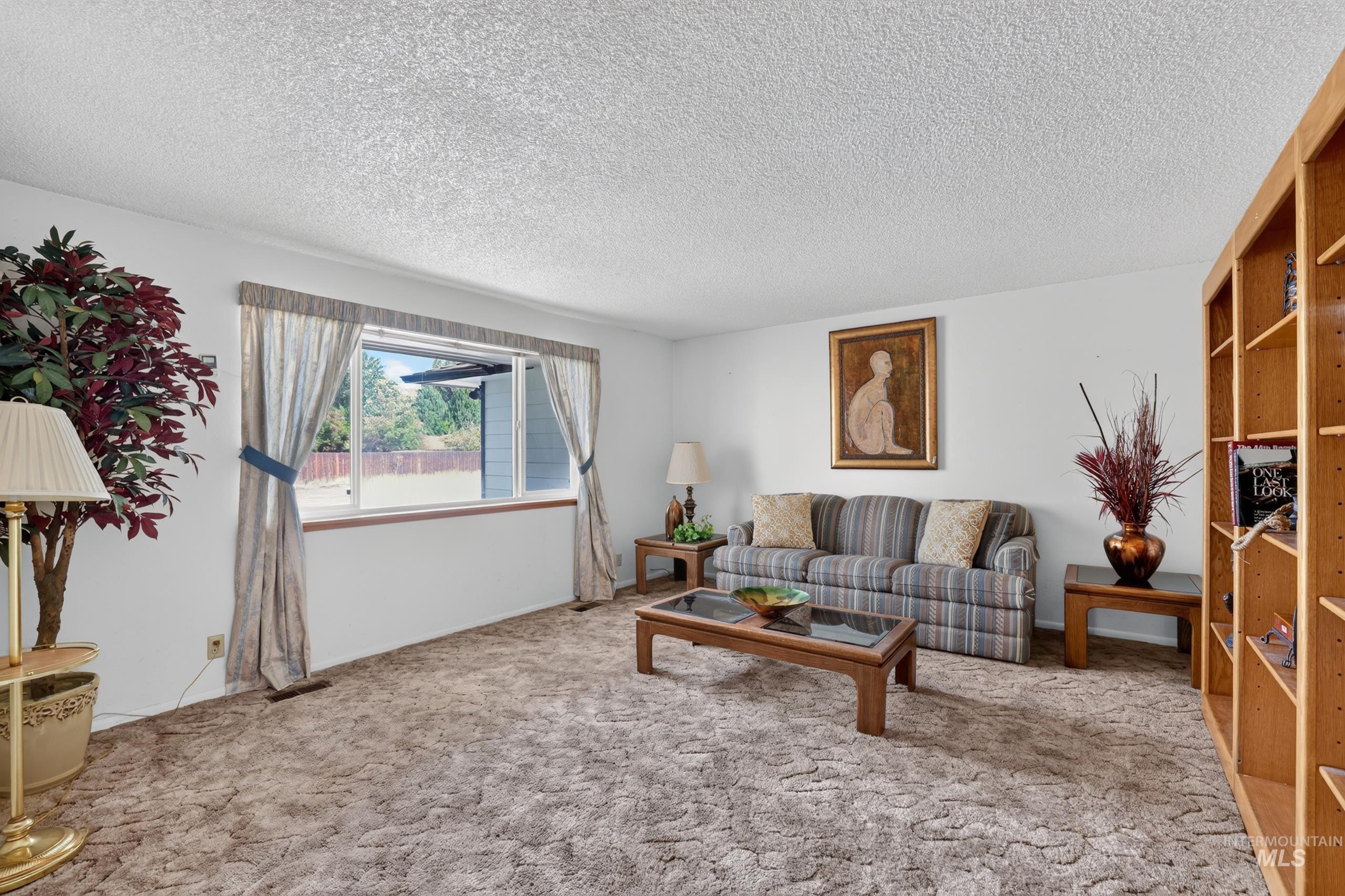 9055 W Highlander Rd
