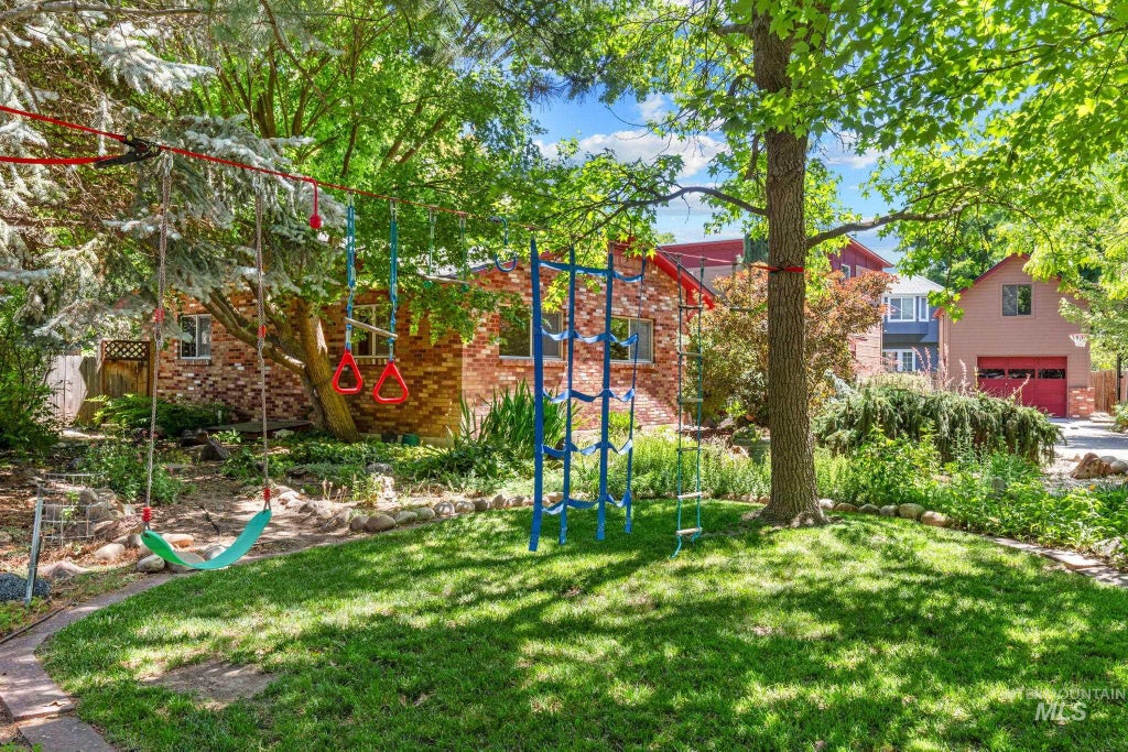 Photo of 2200 N 22nd St, Boise, ID 83702 (MLS # 98990094)