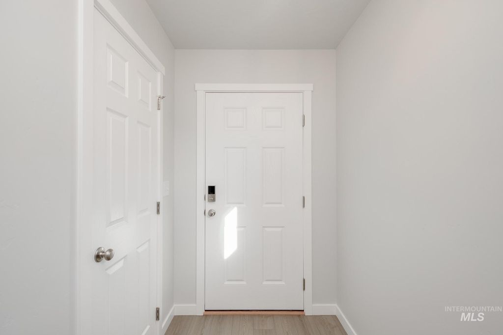 Photo of 10813 Rutland St, Caldwell, ID 83605 (MLS # 98968764)