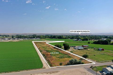 Photo of TBD SW 2nd Ave, New Plymouth, ID 83655 (MLS # 98979138)