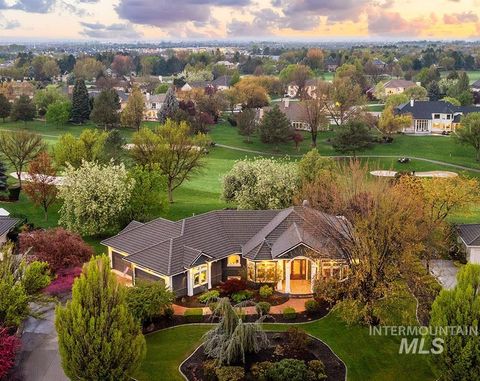 Photo of 7061 N Penncross Way, Meridian, ID 83646 (MLS # 98982434)