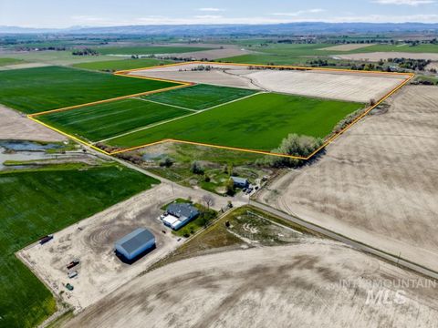 Photo of 3046 3500 N, Twin Falls, ID 83301 (MLS # 98983904)