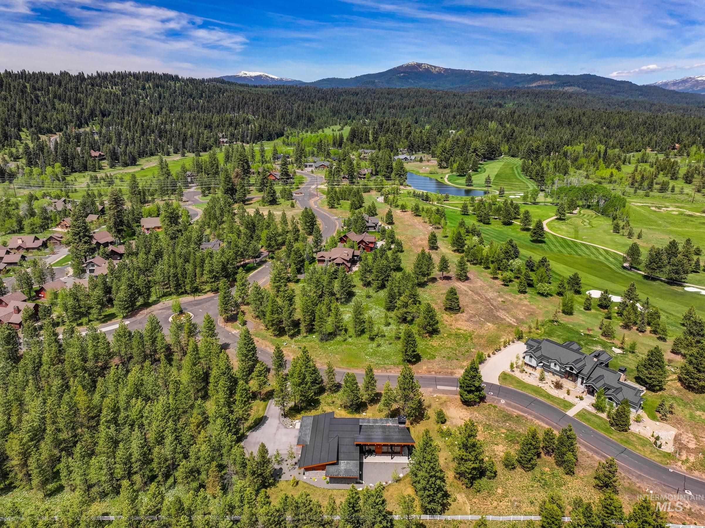 306 Whitetail Drive