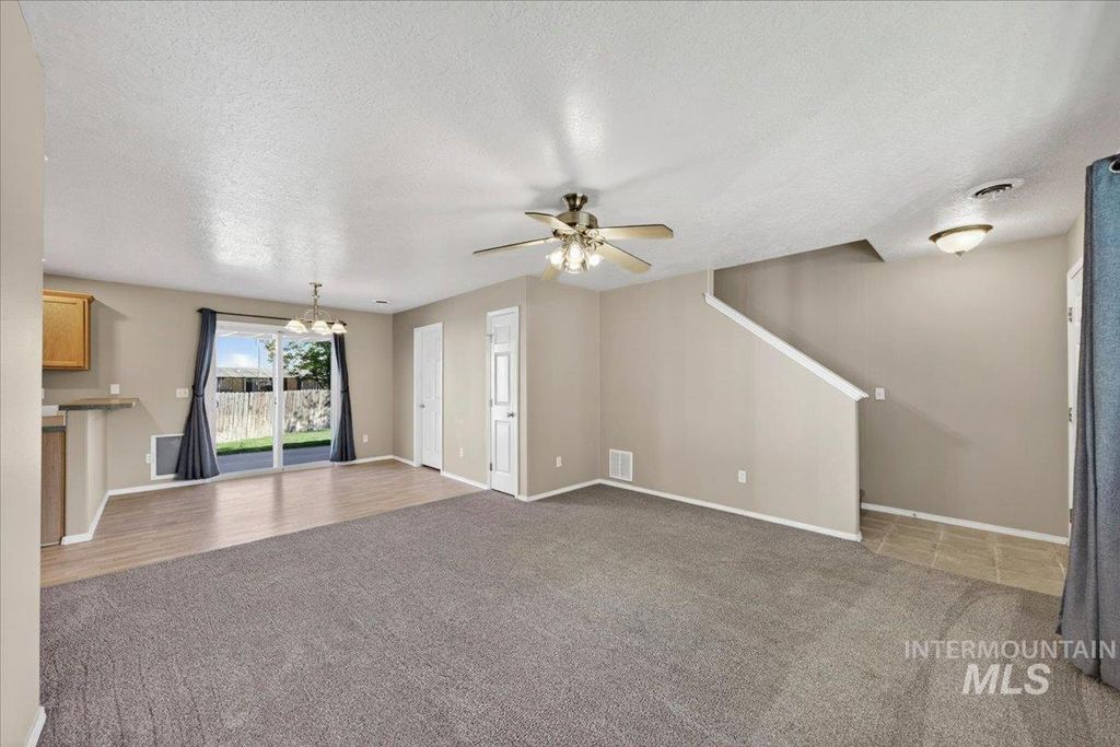 Photo of 17095 N Freeman Ct, Nampa, ID 83687 (MLS # 98984847)
