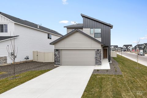Photo of 7458 W Trumbull Ct, Eagle, ID 83616 (MLS # 98984743)