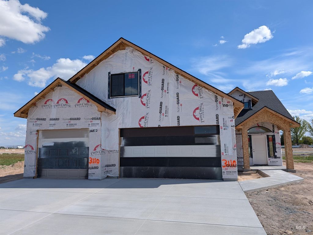 Photo of 3110 Orion Ave, Twin Falls, ID 83301 (MLS # 98984224)
