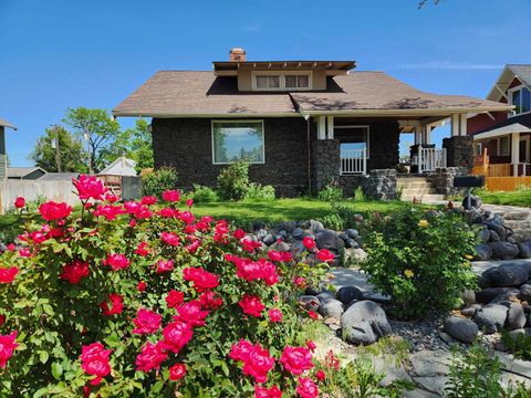 Photo of 222 N 9th AVE, Buhl, ID 83316 (MLS # 98985802)