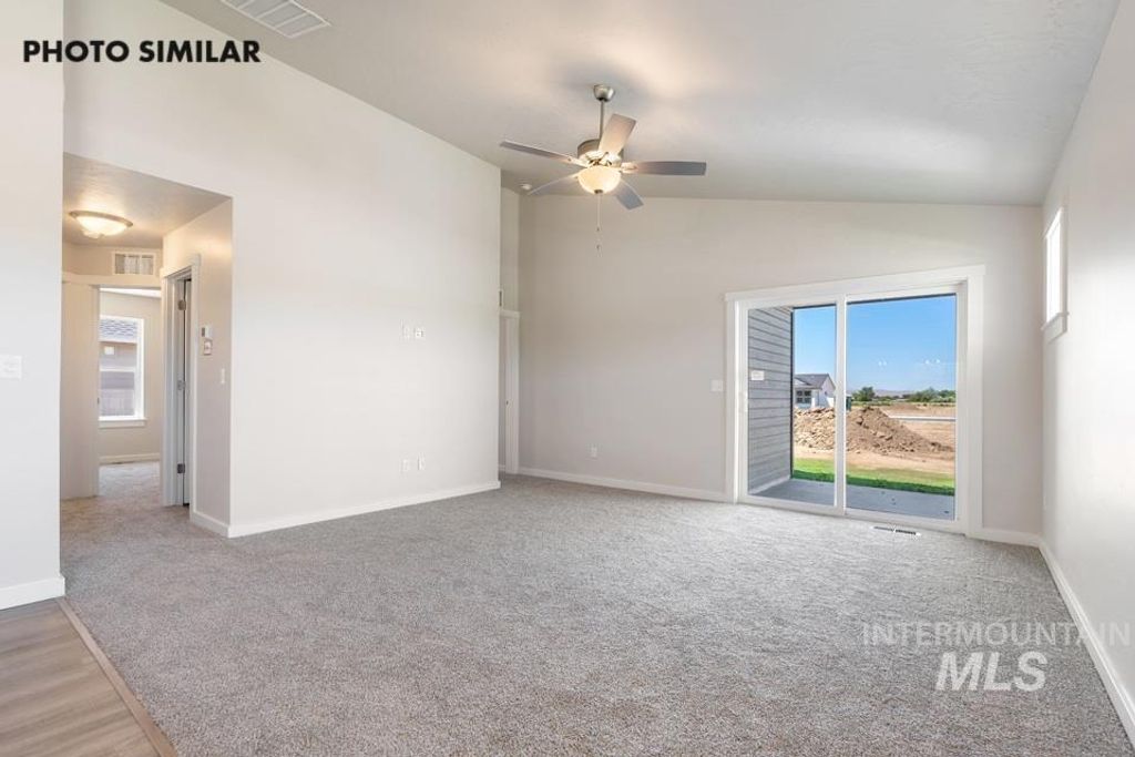 Photo of 975 Twilight St, Weiser, ID 83672 (MLS # 98972230)