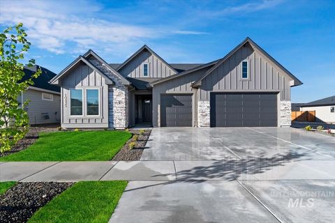 Photo of 10835 W Barnbougle Ln, Kuna, ID 83634 (MLS # 98983172)