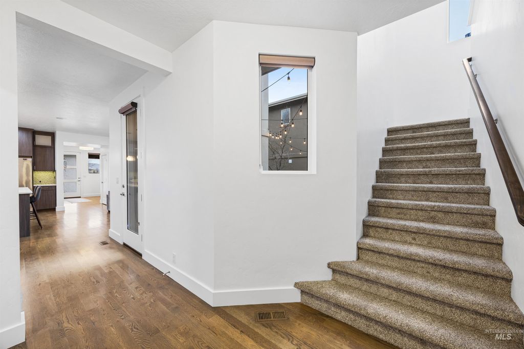 Photo of 3103 S Old Hickory Way, Boise, ID 83716 (MLS # 98972606)