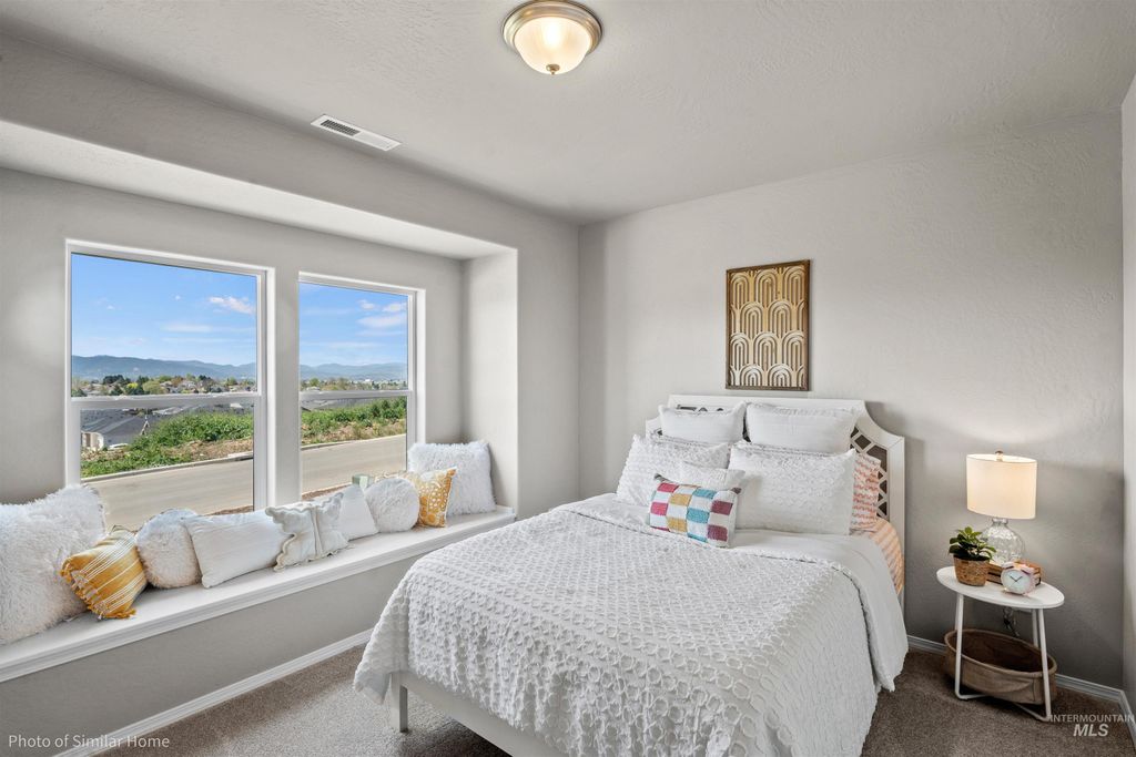 Photo of 382 W Gleason Court, Meridian, ID 83646 (MLS # 98970858)