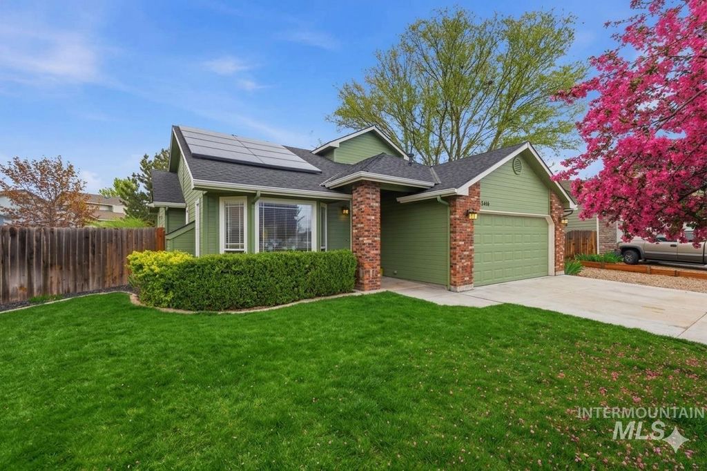Photo of 5818 S Cello Pl, Boise, ID 83709 (MLS # 98982216)