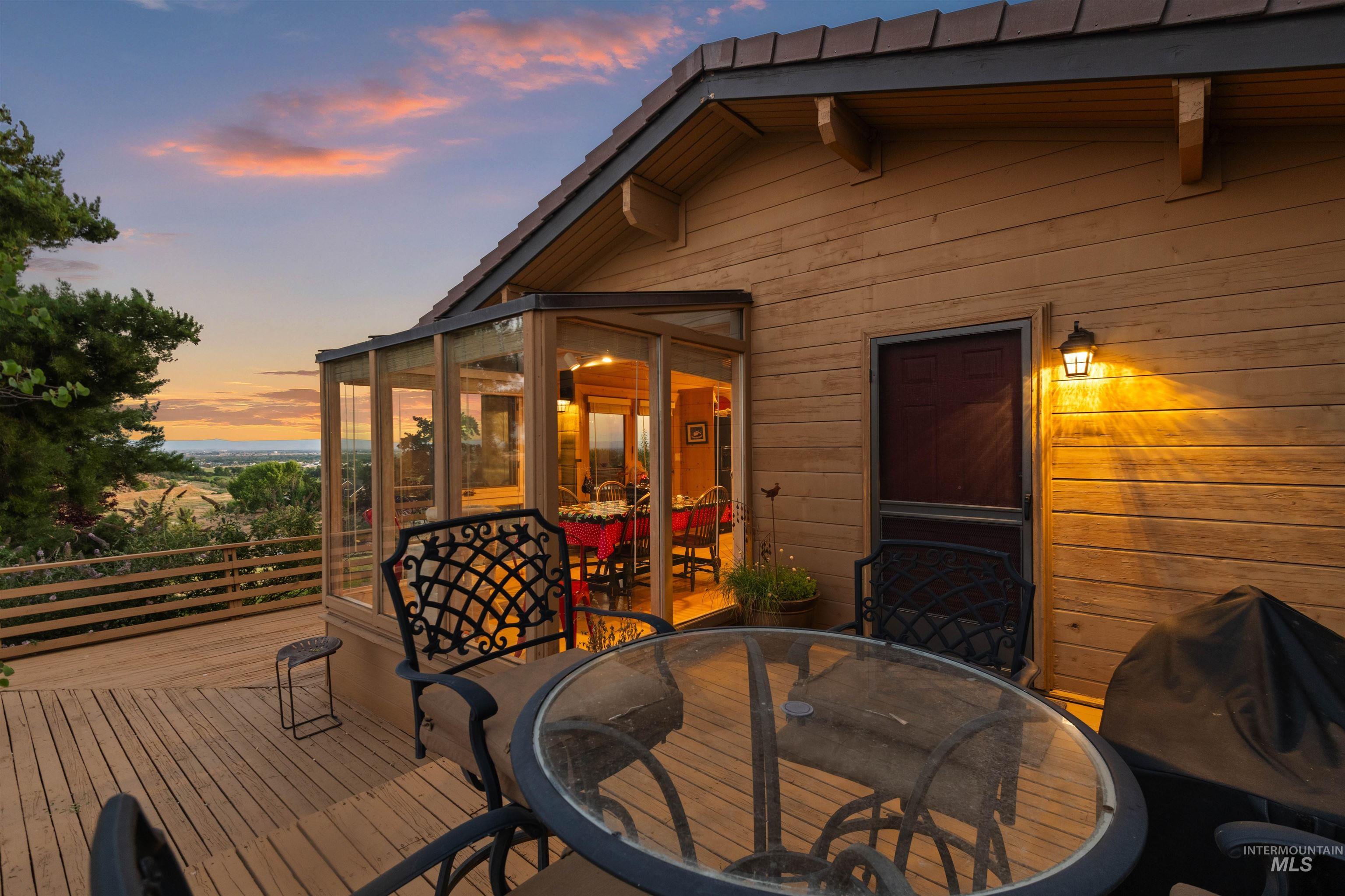 8600 W High Ridge Lane