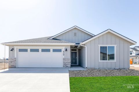 Photo of 6707 W Plateau Creek Dr, Meridian, ID 83646 (MLS # 98941950)