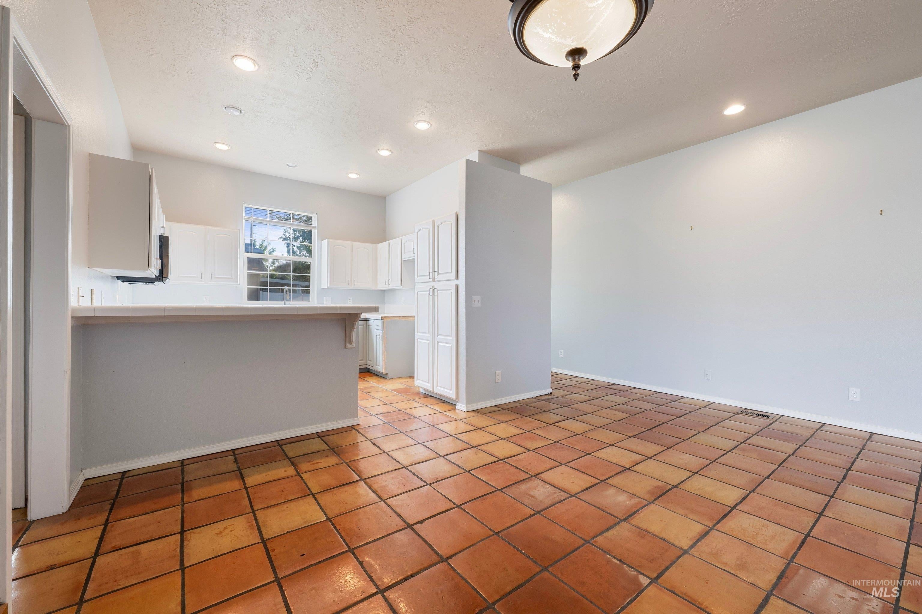 7436 W Garden Glen Drive