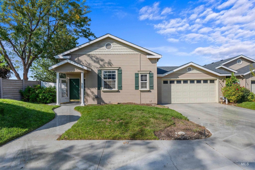 Photo of 7436 W Garden Glen Drive, Boise, ID 83714 (MLS # 99000667)