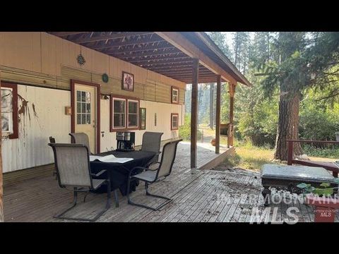 Photo of 11 Lucky Circle, Garden Valley, ID 83622 (MLS # 98963719)
