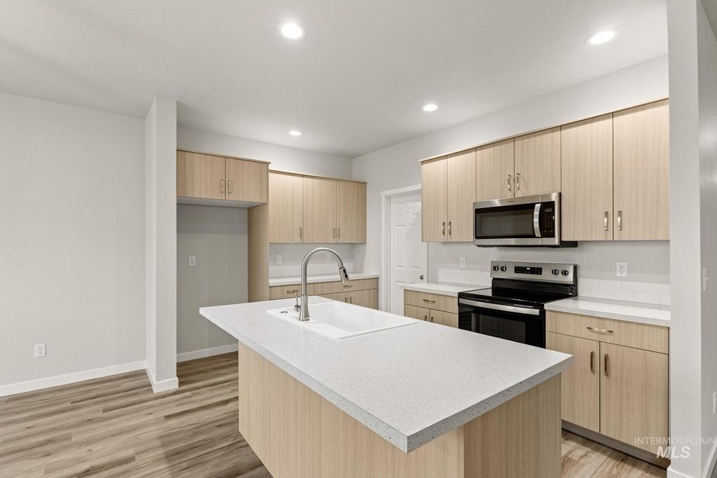 Photo of 509 Waverly Ave, Middleton, ID 83644 (MLS # 98981869)