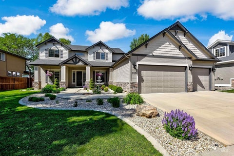 Photo of 920 W Bacall St, Meridian, ID 83646 (MLS # 98987087)