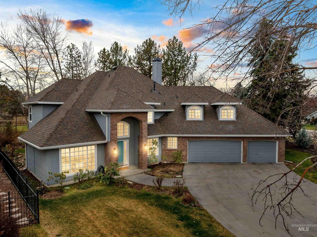 Photo of 3201 E Rivernest Lane, Boise, ID 83706 (MLS # 98978309)