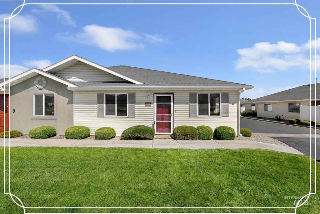 Photo of 192 Long Island Ave, Twin Falls, ID 83301 (MLS # 98987887)
