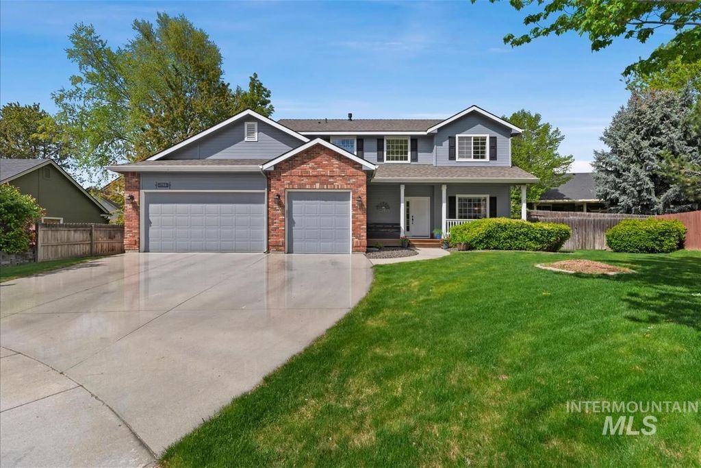 Photo of 2612 Gladstone Ct, Eagle, ID 83616 (MLS # 98984325)