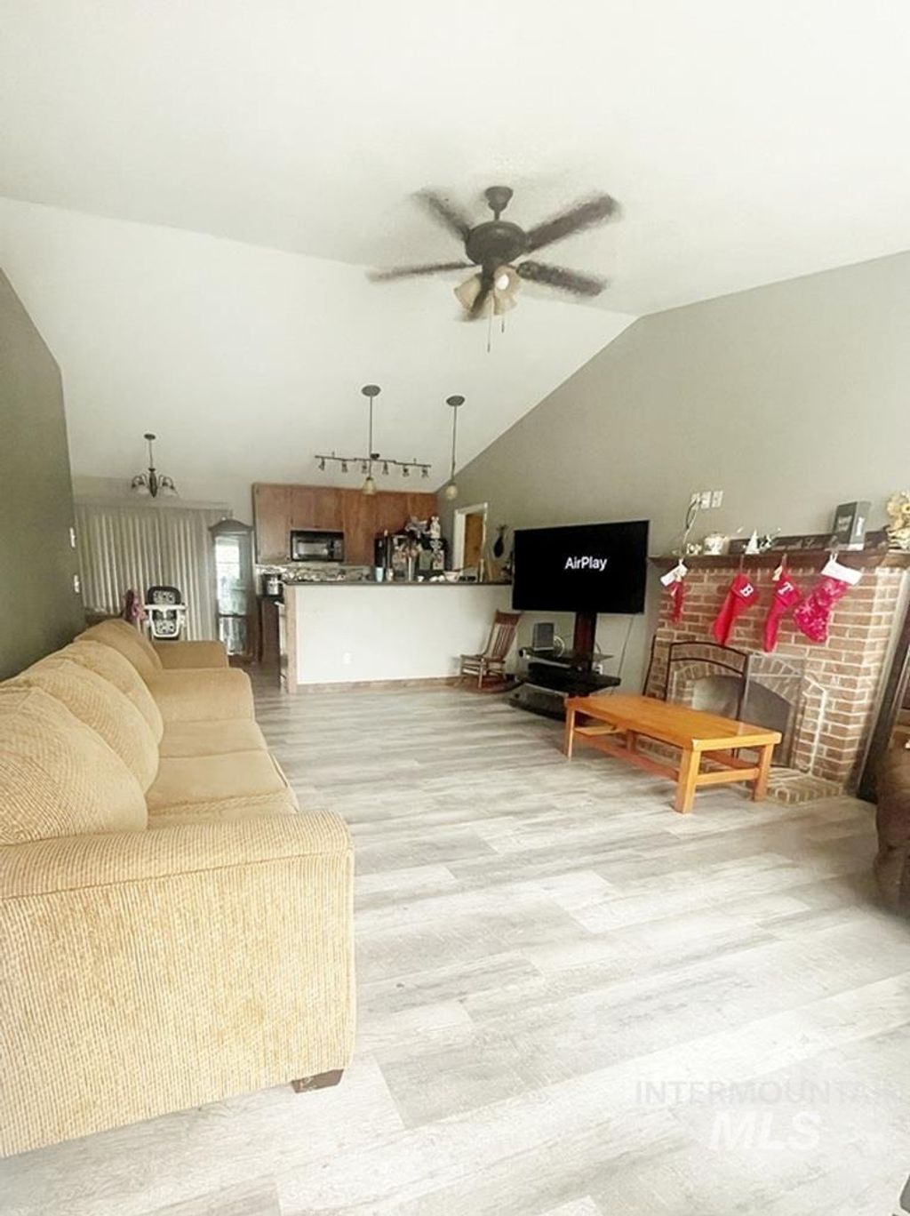 Photo of 203 Hudson Avenue, Nampa, ID 83651 (MLS # 98978857)