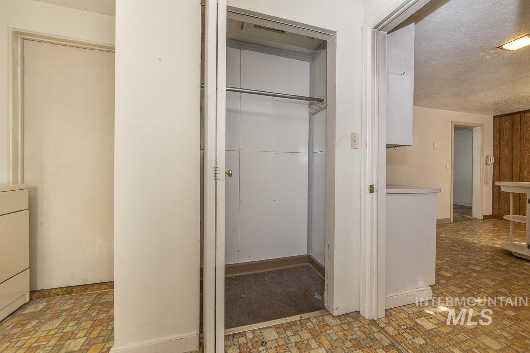 Closet with washer / dryer