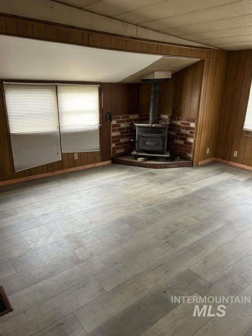 Photo of 6 Chinook Ln, Orofino, ID 83544 (MLS # 98983247)