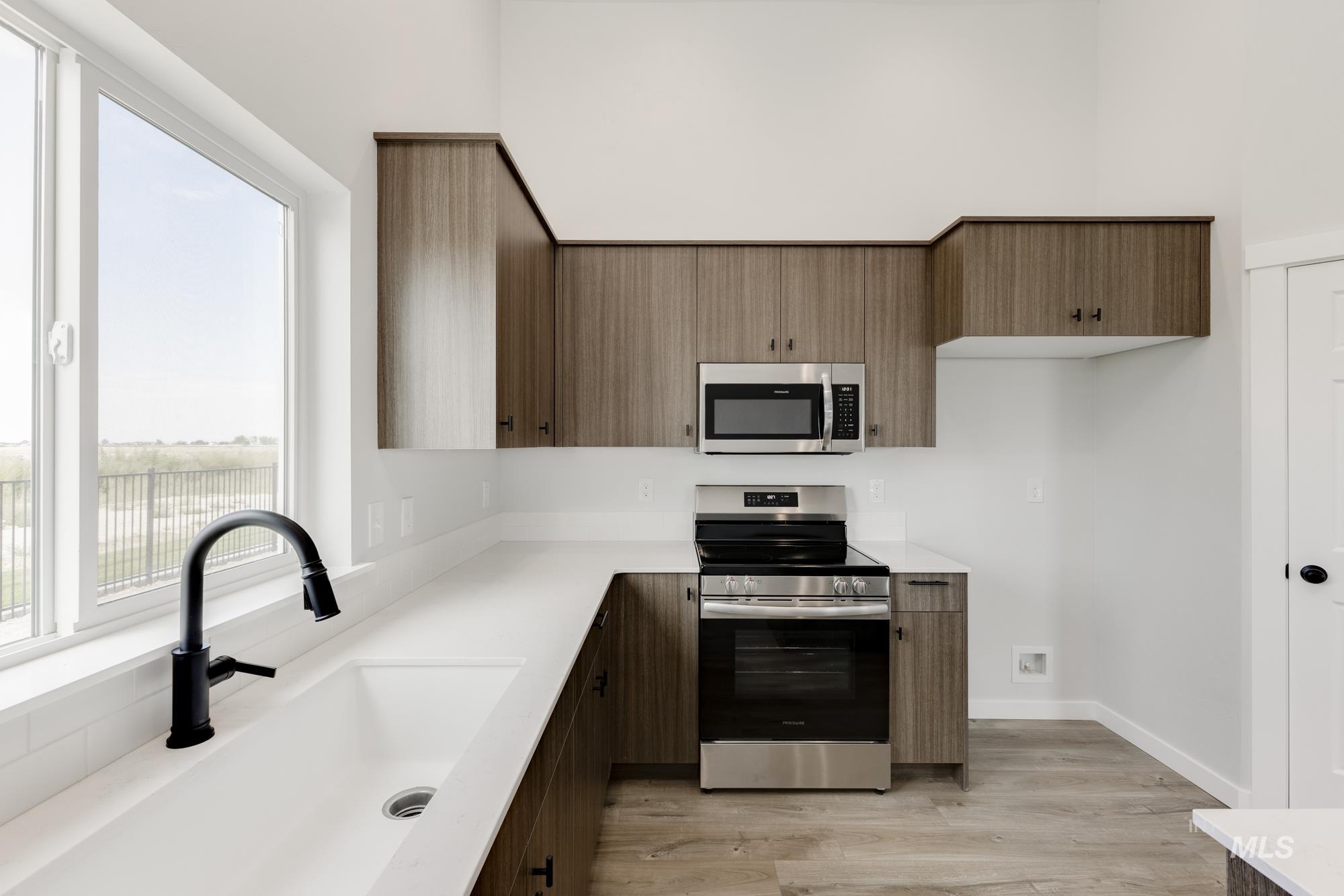 18119 N Lion Head Ave