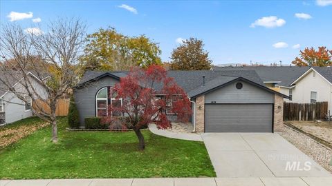 Photo of 1474 E Sothesby St, Meridian, ID 83642 (MLS # 98966892)