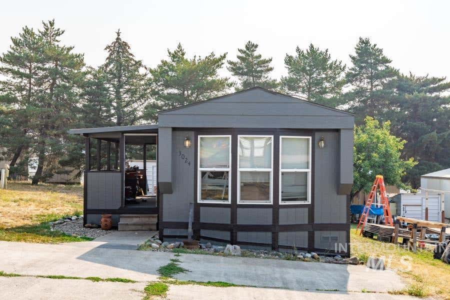 Photo of 609 N Almon #3024 St, Moscow, ID 83843 (MLS # 98996838)