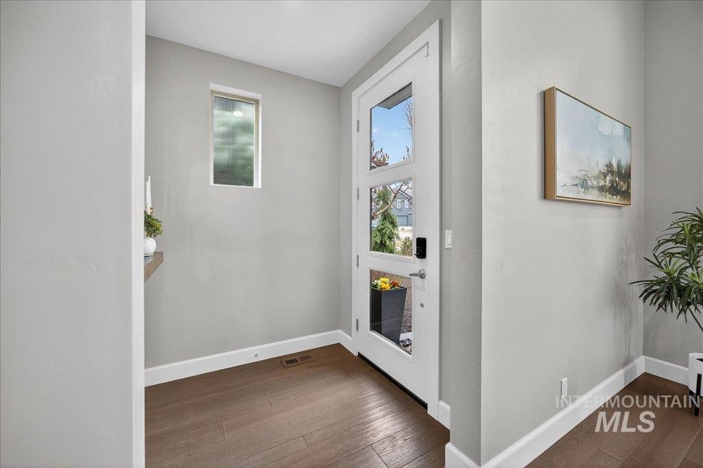 Photo of 2987 S Old Hickory Way, Boise, ID 83716 (MLS # 98977986)