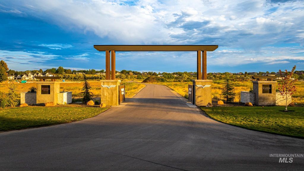 Photo of 7782 N Hawks Beard Ln, Eagle, ID 83616 (MLS # 98952801)