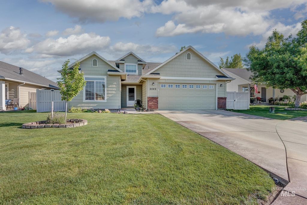 Photo of 2545 NE 15th Ave, Payette, ID 83661 (MLS # 98987644)