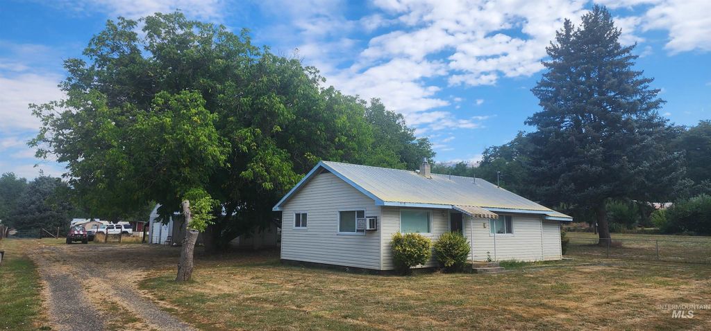 Photo of 126 Rock Road, Kamiah, ID 83536 (MLS # 98958618)