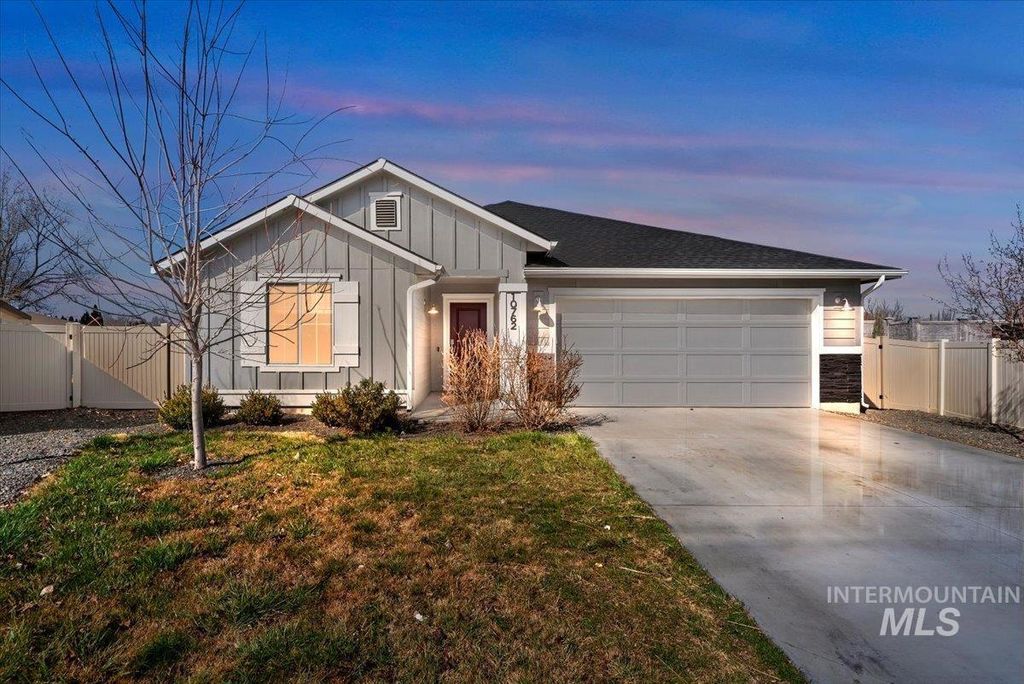 Photo of 10762 W Camas St, Boise, ID 83709 (MLS # 98977234)