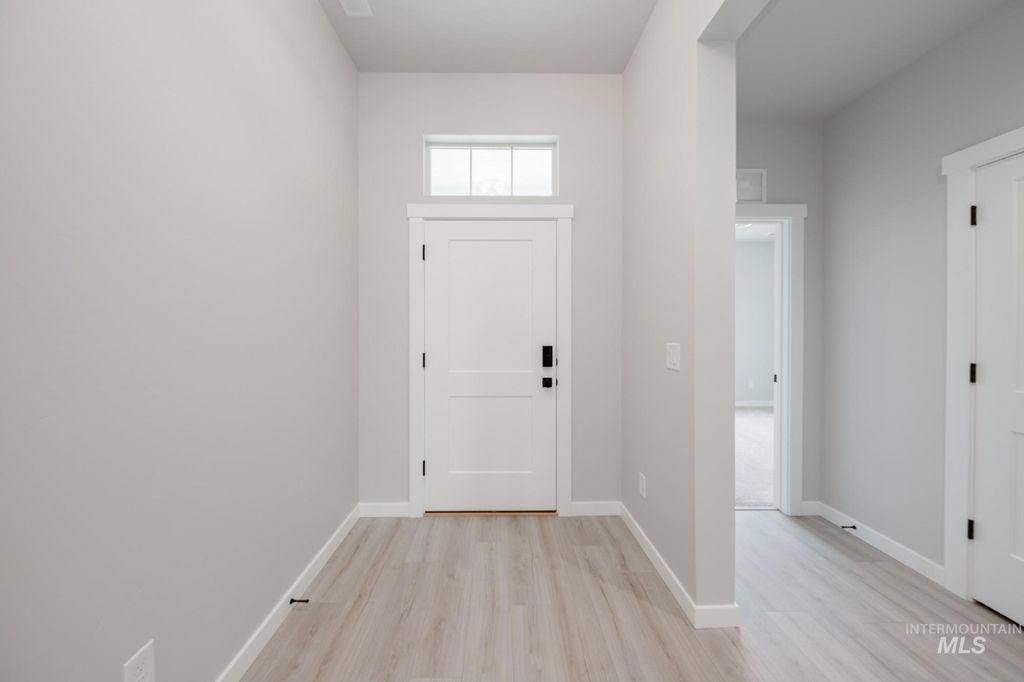 Photo of 2940 N Schimigadoon Way, Eagle, ID 83616 (MLS # 98970082)