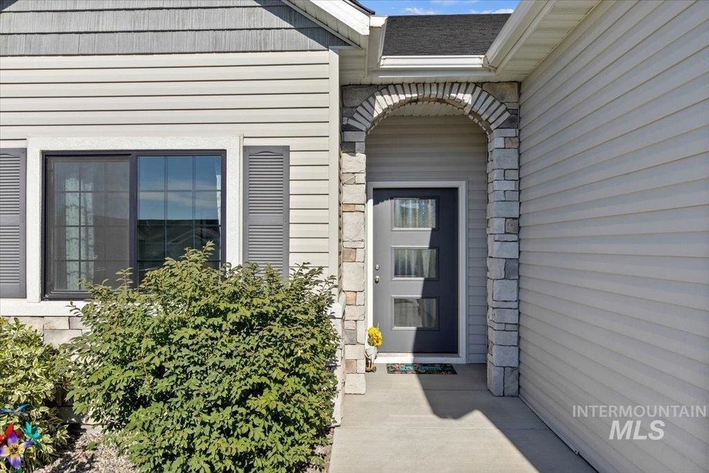 Photo of 1414 N Birch St, Jerome, ID 83338 (MLS # 98957257)