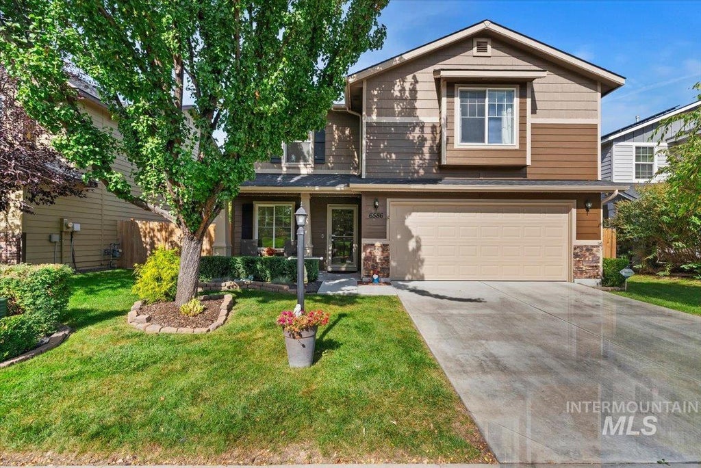 Photo of 6586 E Gardenia Ln, Nampa, ID 83687 (MLS # 99002901)