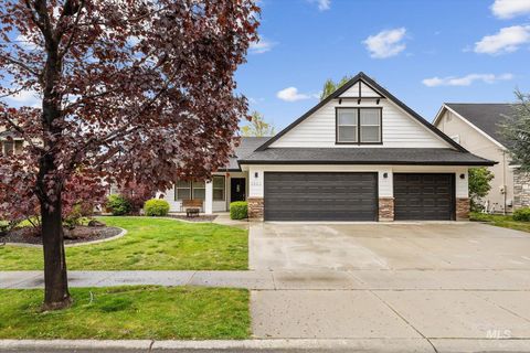 Photo of 1894 W Divide Creek St, Meridian, ID 83646 (MLS # 98983649)