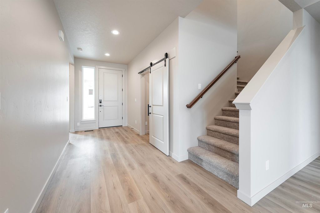 Photo of 370 S Bumper Way, Boise, ID 83716 (MLS # 98971594)