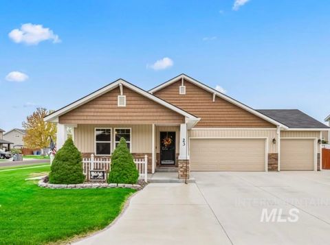 Photo of 23 N Zion Park Drive, Nampa, ID 83651 (MLS # 98959724)
