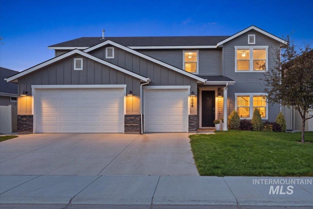Photo of 7664 E Lafayette St, Nampa, ID 83687 (MLS # 99002626)