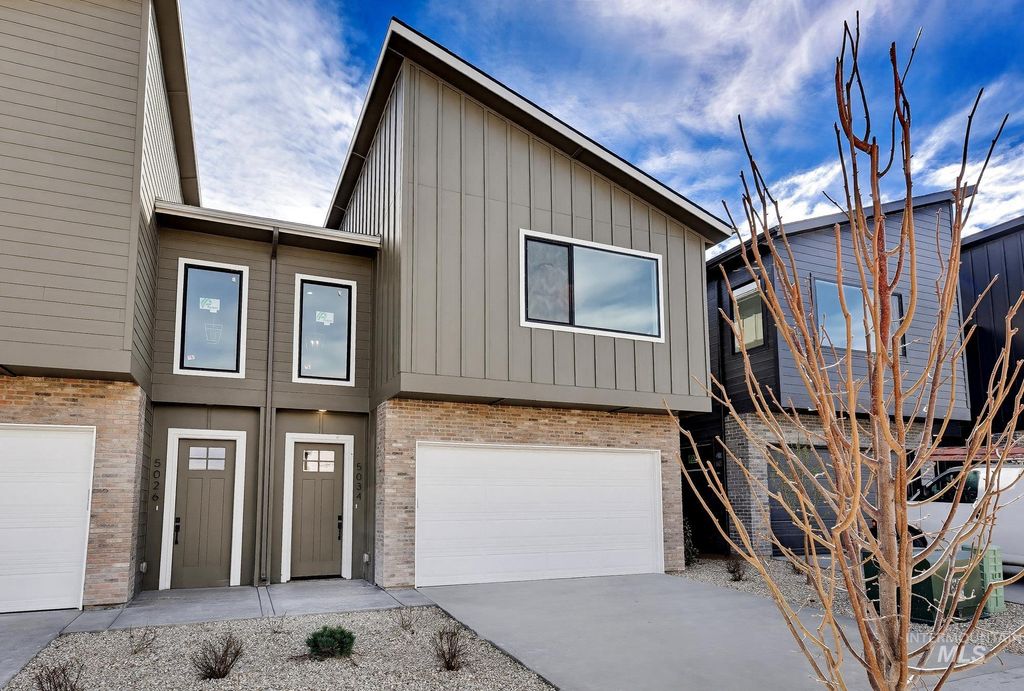 Photo of 5034 S Brian Ave, Boise, ID 83716 (MLS # 98978655)