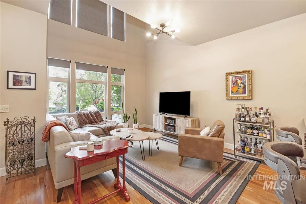 Photo of 412 S 13th Street #110, Boise, ID 83702 (MLS # 98969827)