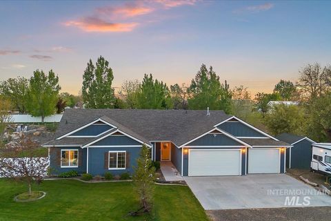 Photo of 15015 Leon Lane, Caldwell, ID 83605 (MLS # 98983892)