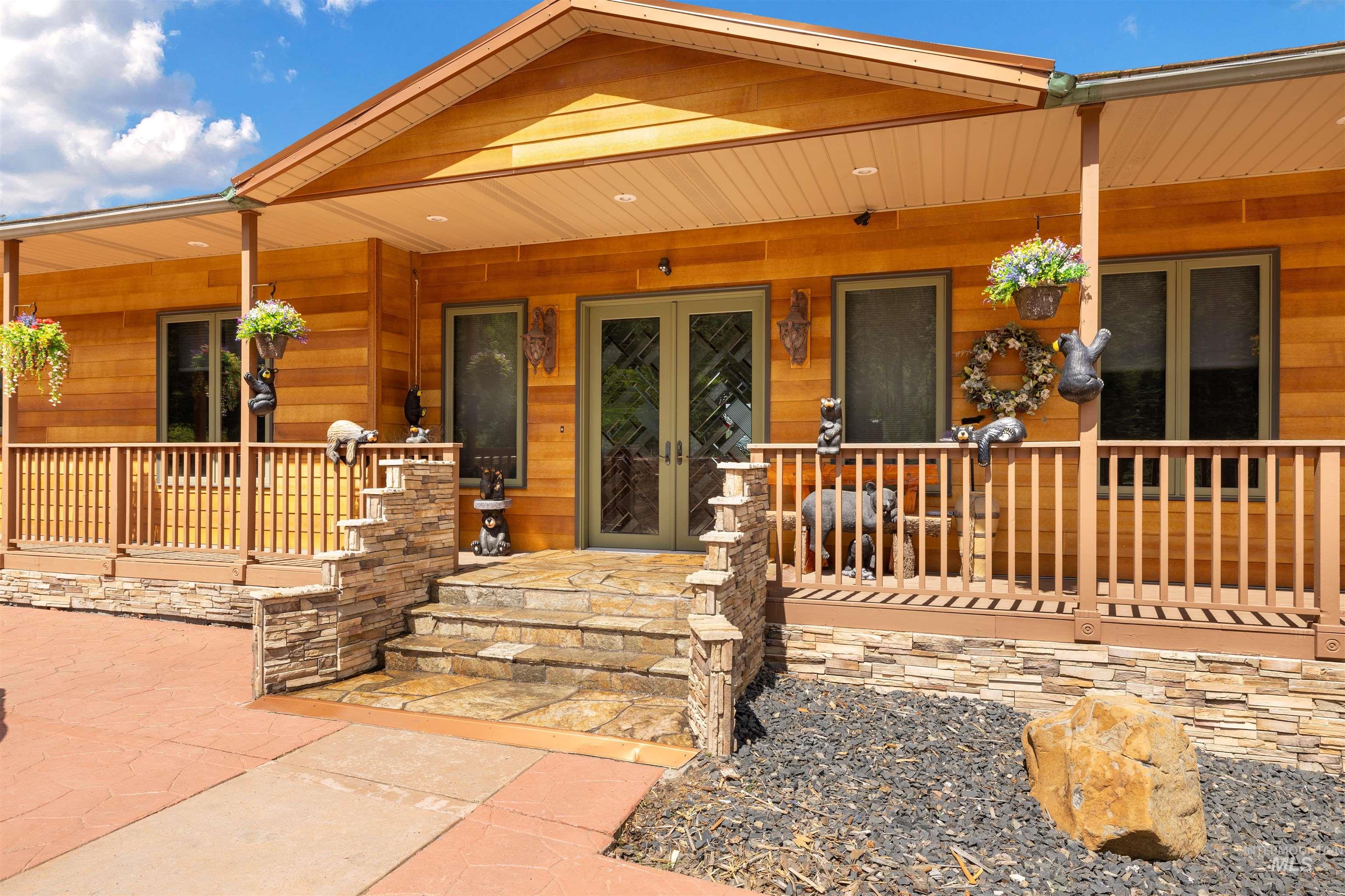 3688 Canyon Creek Road